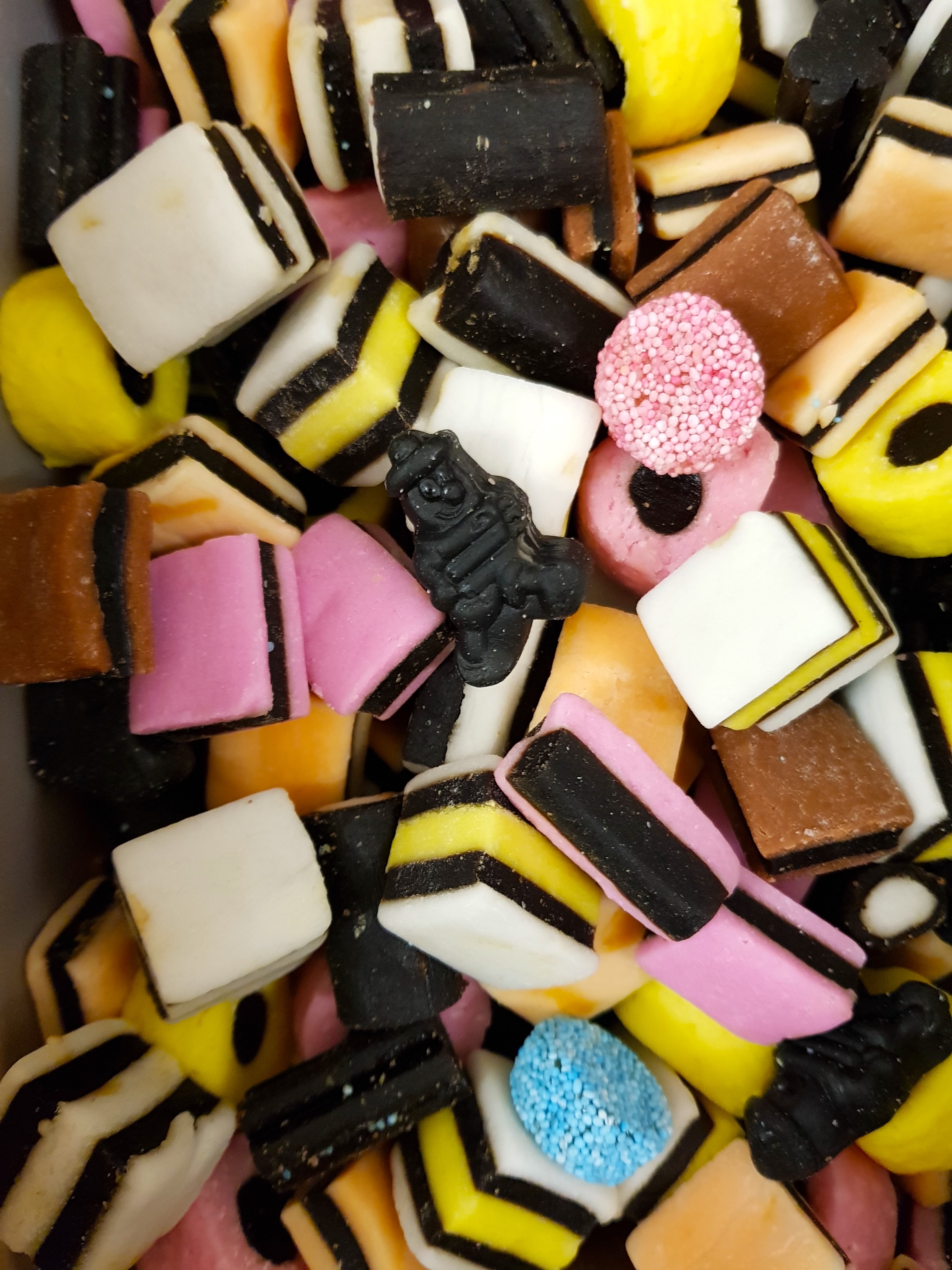 english-liquorice-allsorts-150g-the-sassafras-sweet-co